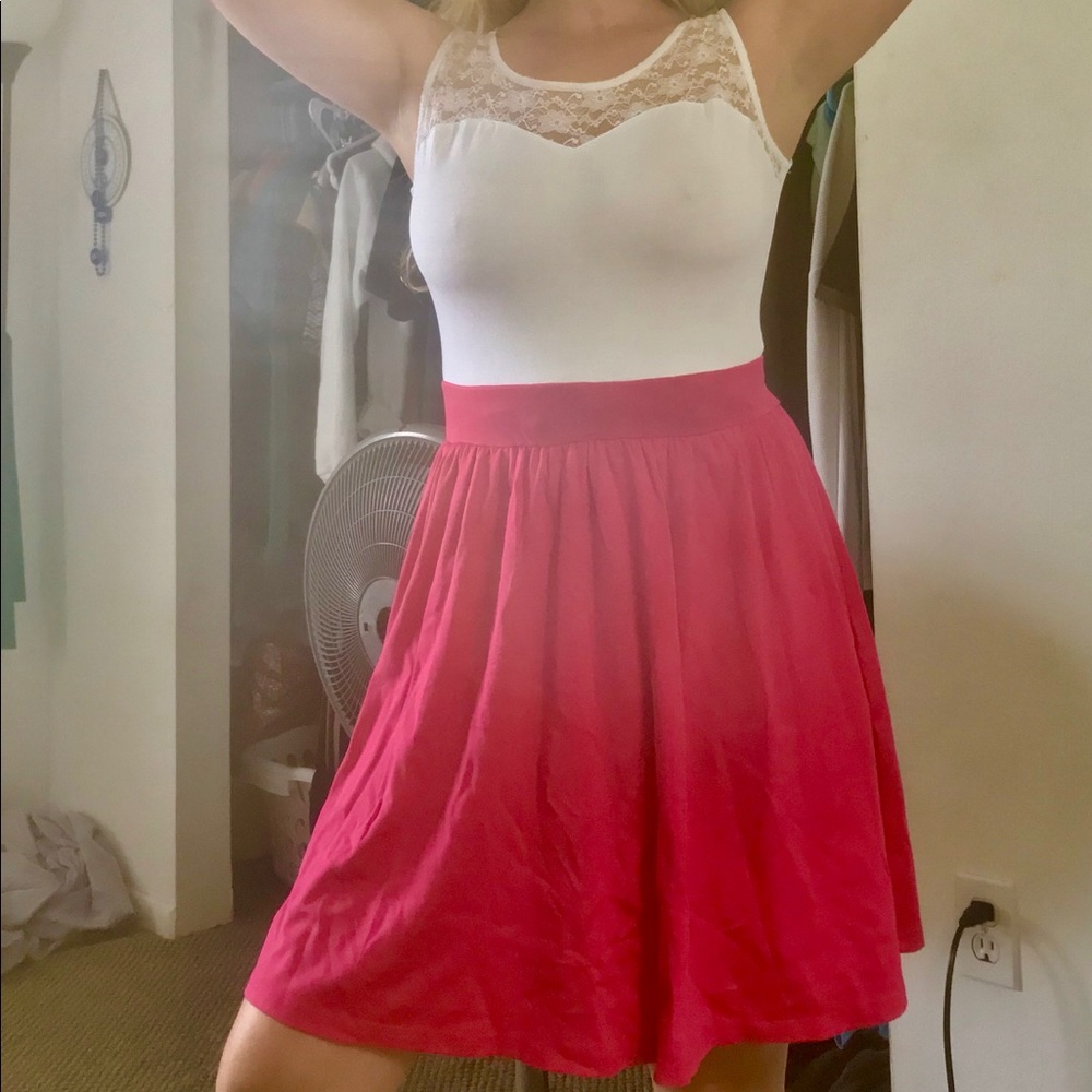 *NWT* Casual pink & white dress